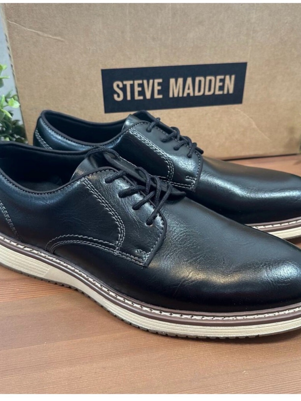 Steve Madden Black Leather Lace-Up Derby with Contrasting White Sole